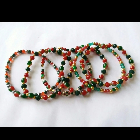 6 Holiday Christmas Stack Bracelets Bundle - Picture 2 of 5